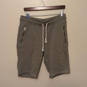 Olive Green Sweatshorts Large with zipper pockets